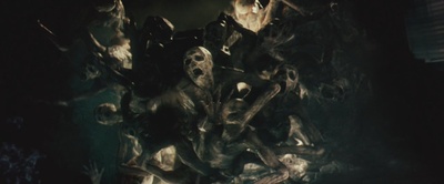 鬼驱人剧照的剧照