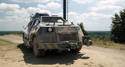 不惧风暴剧照的剧照