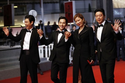 不汗党剧照的剧照