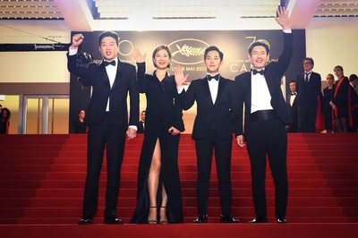 不汗党剧照的剧照