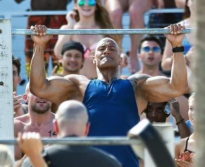 海滩游侠剧照的剧照