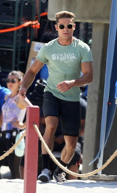 海滩游侠剧照的剧照