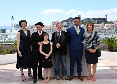 圆梦巨人剧照的剧照