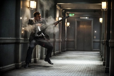 艾芙莉剧照的剧照