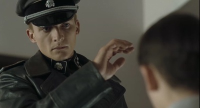 穿条纹睡衣的男孩剧照的剧照