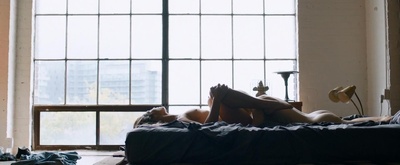 她唇之下剧照的剧照