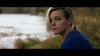 她唇之下剧照的剧照