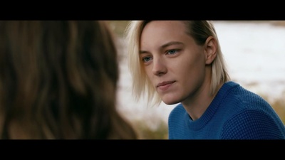 她唇之下剧照的剧照