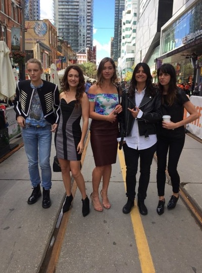 她唇之下剧照的剧照