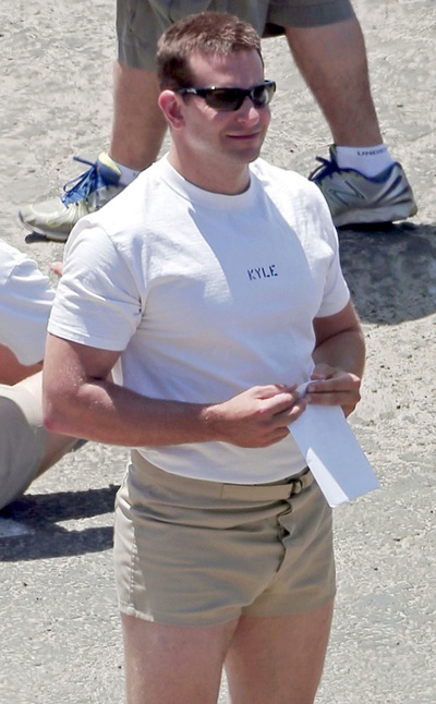 美国狙击手剧照的剧照