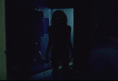 关灯后剧照的剧照