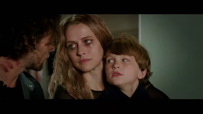 关灯后剧照的剧照