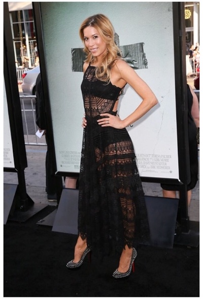 关灯后剧照的剧照