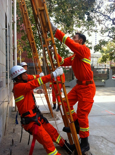 救火英雄剧照的剧照