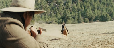 大地惊雷剧照的剧照