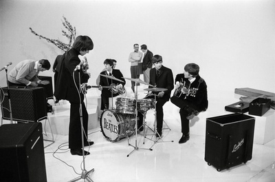 一夜狂欢剧照的剧照