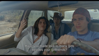 你妈妈也一样剧照的剧照