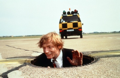 咫尺天涯剧照的剧照