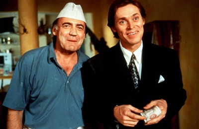 咫尺天涯剧照的剧照