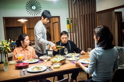 毛骨悚然剧照的剧照