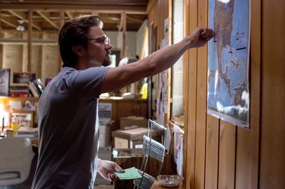 杀死信使剧照的剧照