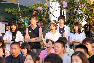 橘色奇迹剧照的剧照