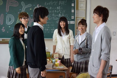 橘色奇迹剧照的剧照