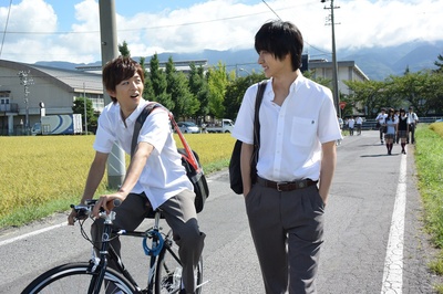 橘色奇迹剧照的剧照