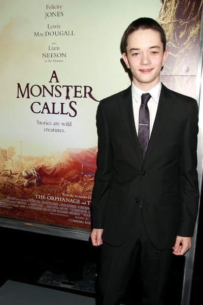 怪物召唤剧照的剧照