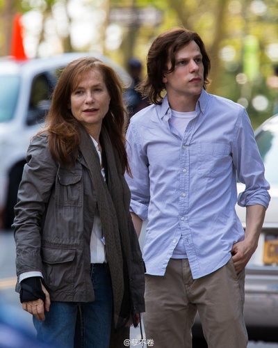 猛于炮火剧照的剧照