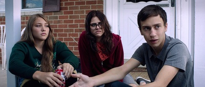 它在身后剧照的剧照