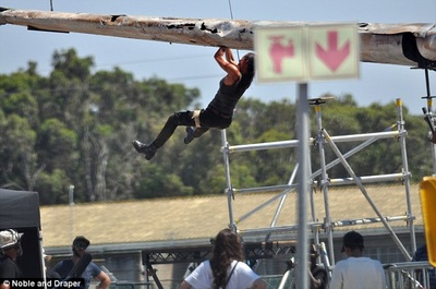 古墓丽影：源起之战剧照的剧照