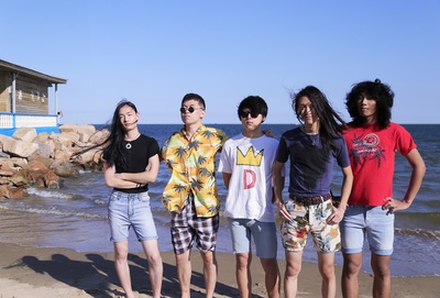 摇滚英雄剧照的剧照