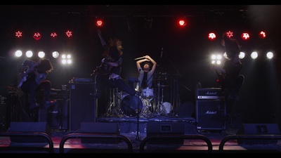 摇滚英雄剧照的剧照