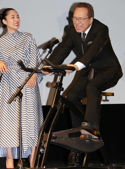 生存家族剧照的剧照