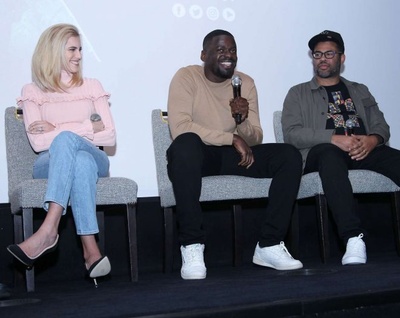 逃出绝命镇剧照的剧照