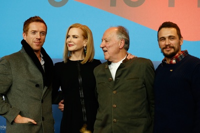 沙漠女王剧照的剧照