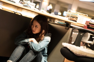 假装热情剧照的剧照