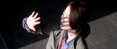 假装热情剧照的剧照