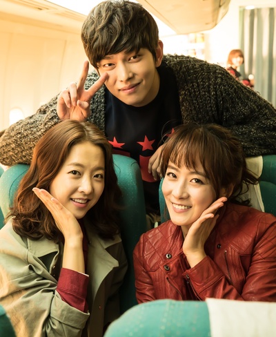 假装热情剧照的剧照