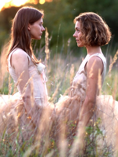 桑格莉之夏剧照的剧照