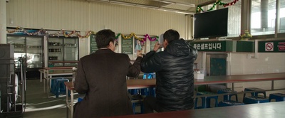 铁雨剧照的剧照