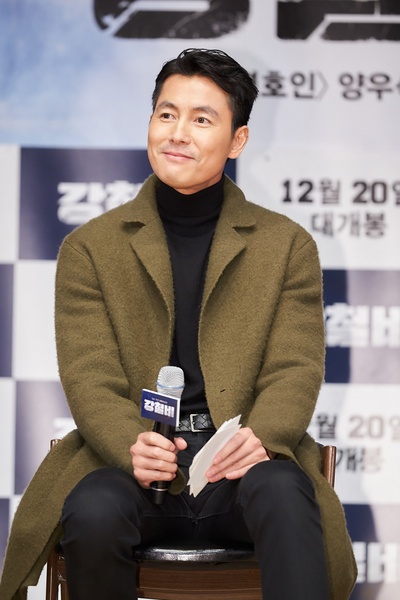 铁雨剧照的剧照