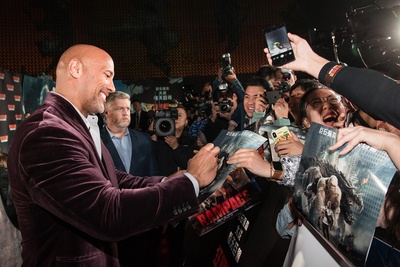 狂暴巨兽剧照的剧照