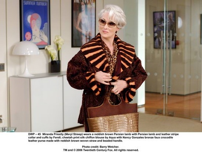 穿普拉达的女王剧照的剧照