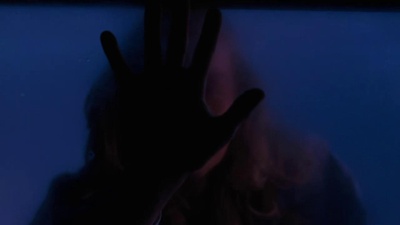 只是世界尽头剧照的剧照