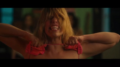 幸存的女孩剧照的剧照