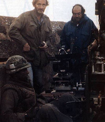 全金属外壳剧照的剧照