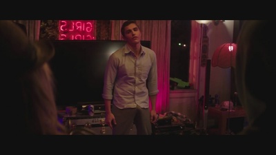 邻居大战剧照的剧照