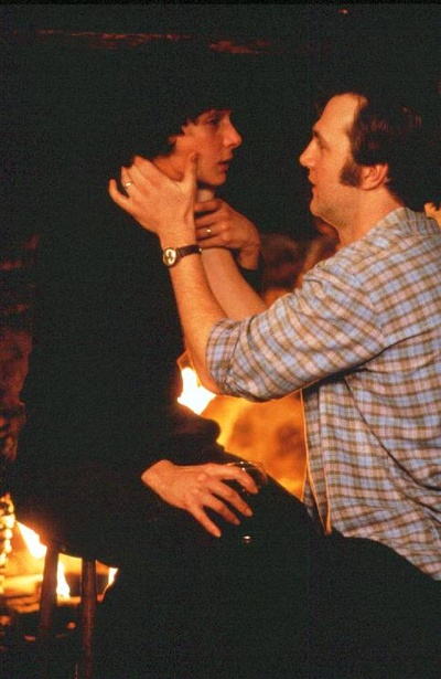 她比烟花寂寞剧照的剧照